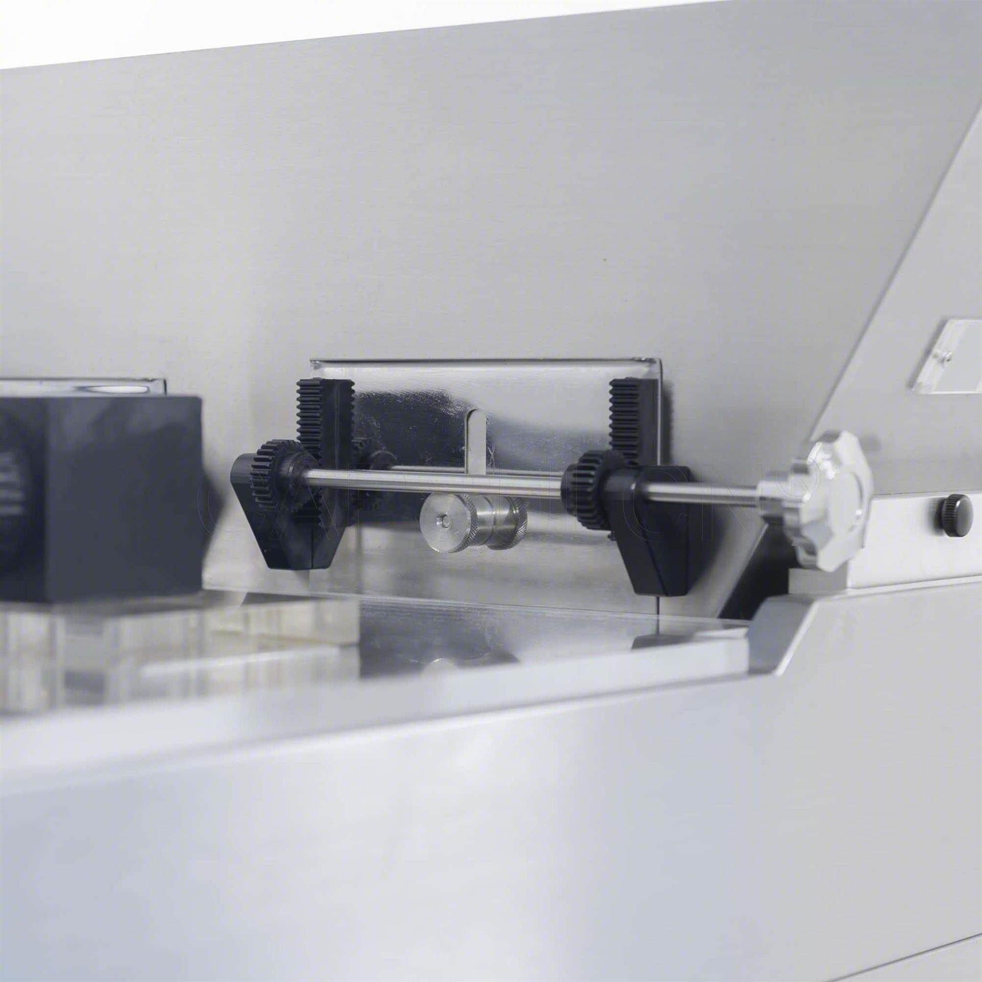 adjustable feed gate